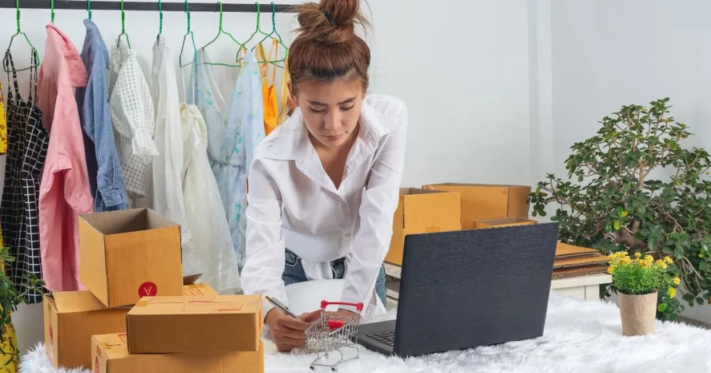 Start Dropshipping With Zero Investment